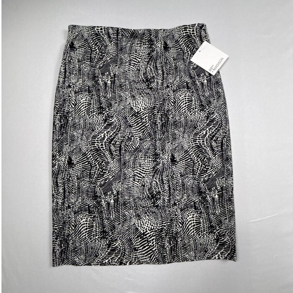 NWT 89th & Madison Skirt Black & White Animal Print Basic Pencil Knee Length